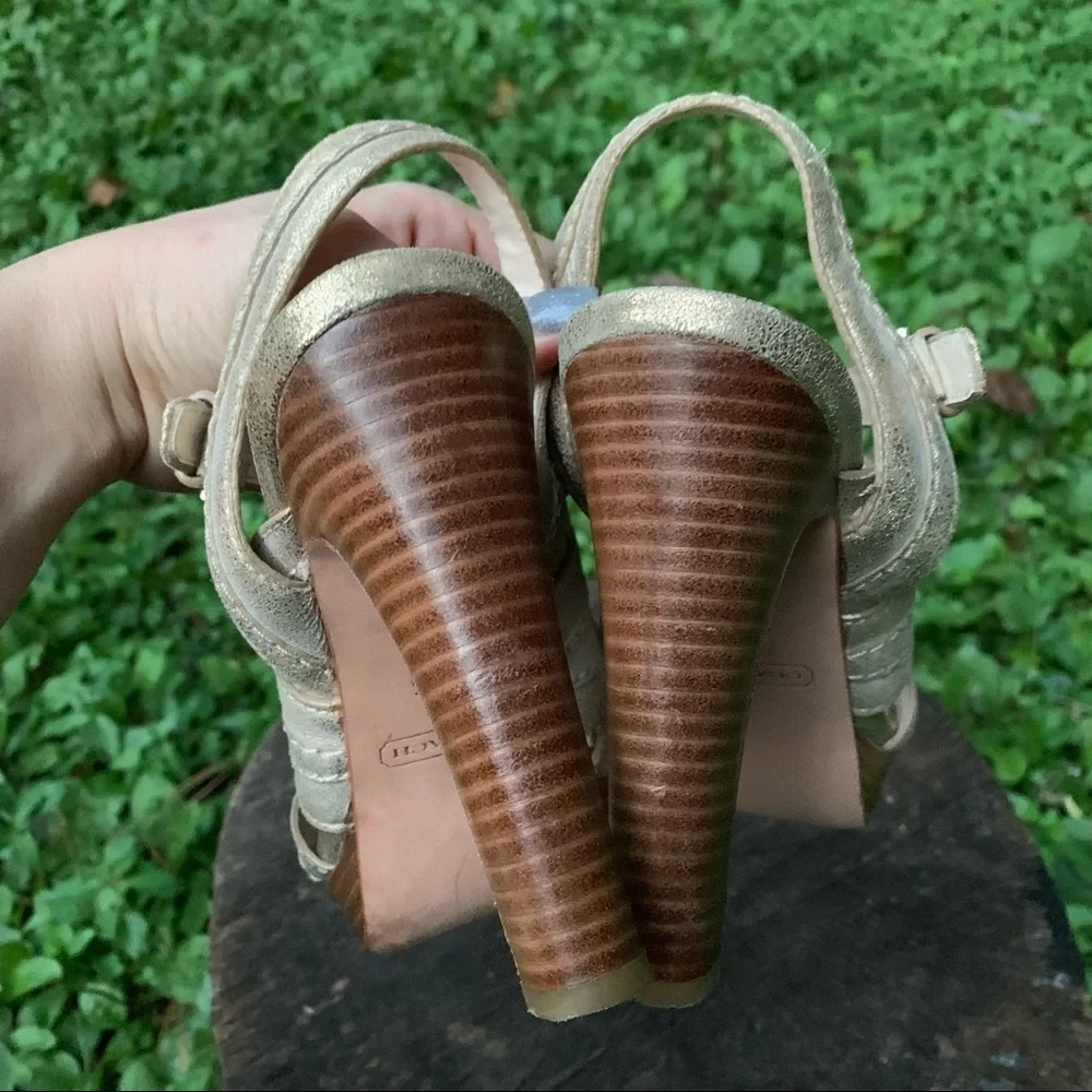 Coach Brynne metallic brushed gold strappy sandals size 7.5 B